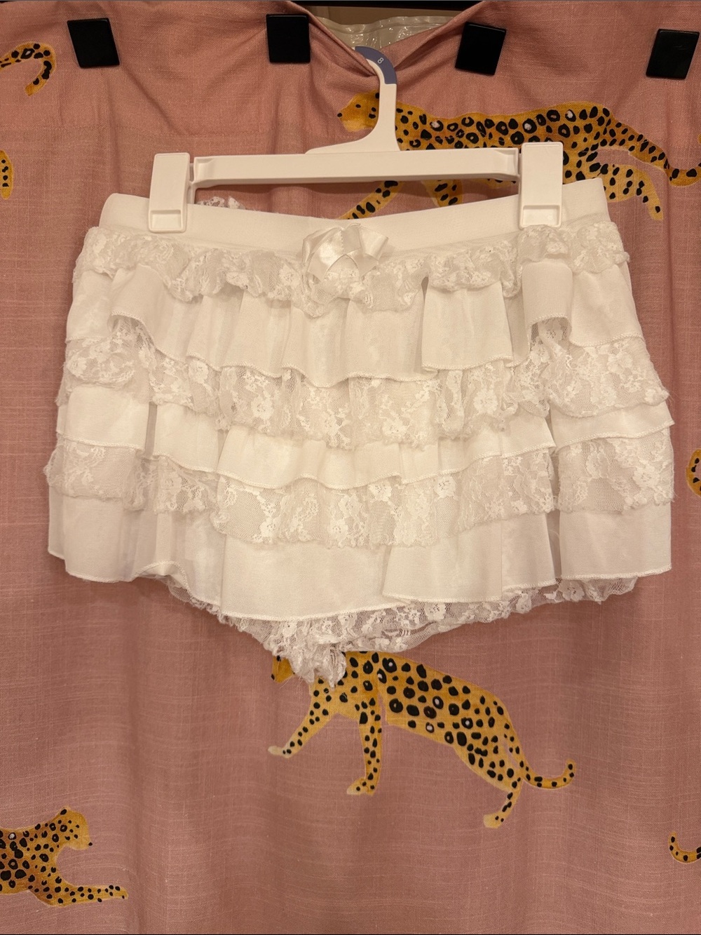 Lace Ruffle Shorts - Picture 2 of 6